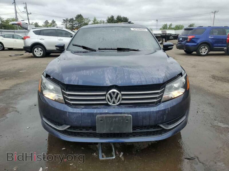 2014 Volkswagen PASSAT (VIN 1VWBT7A38EC043473) — фото 5 из 14