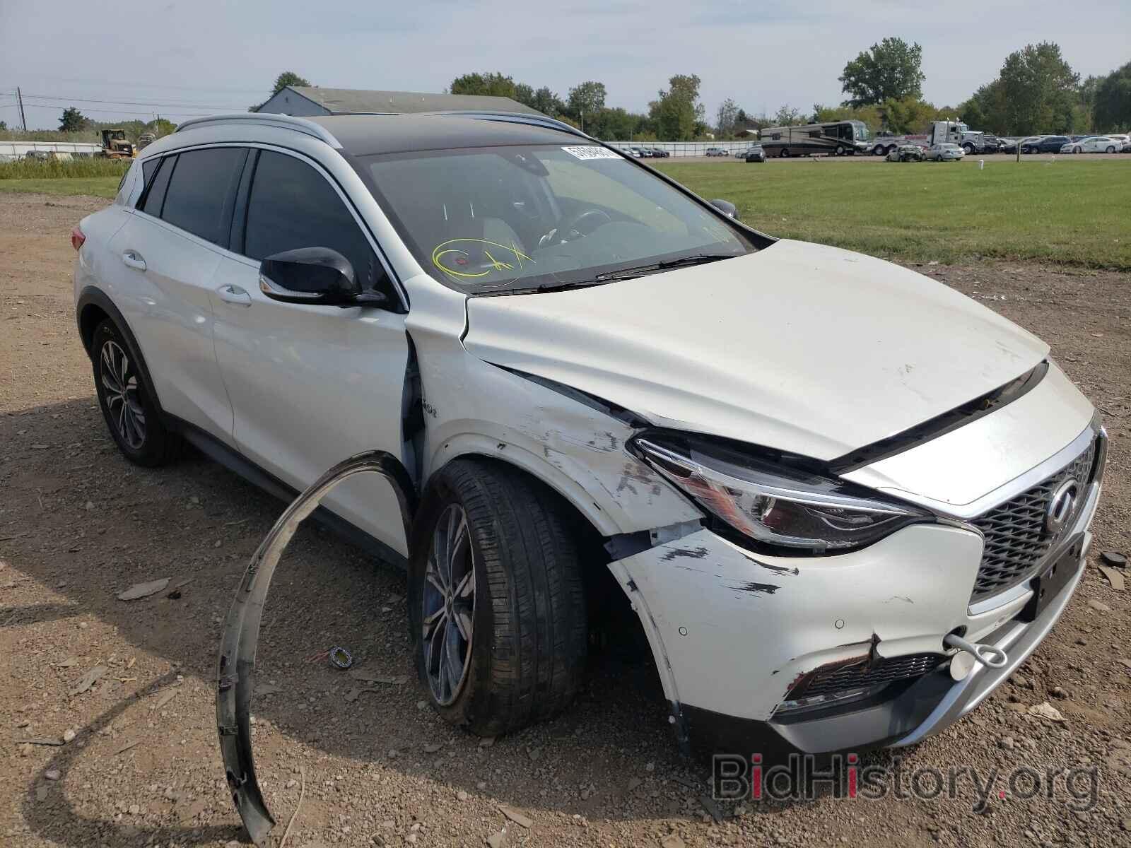 Фотография SJKCH5CR5HA021989 - INFINITI QX30 2017