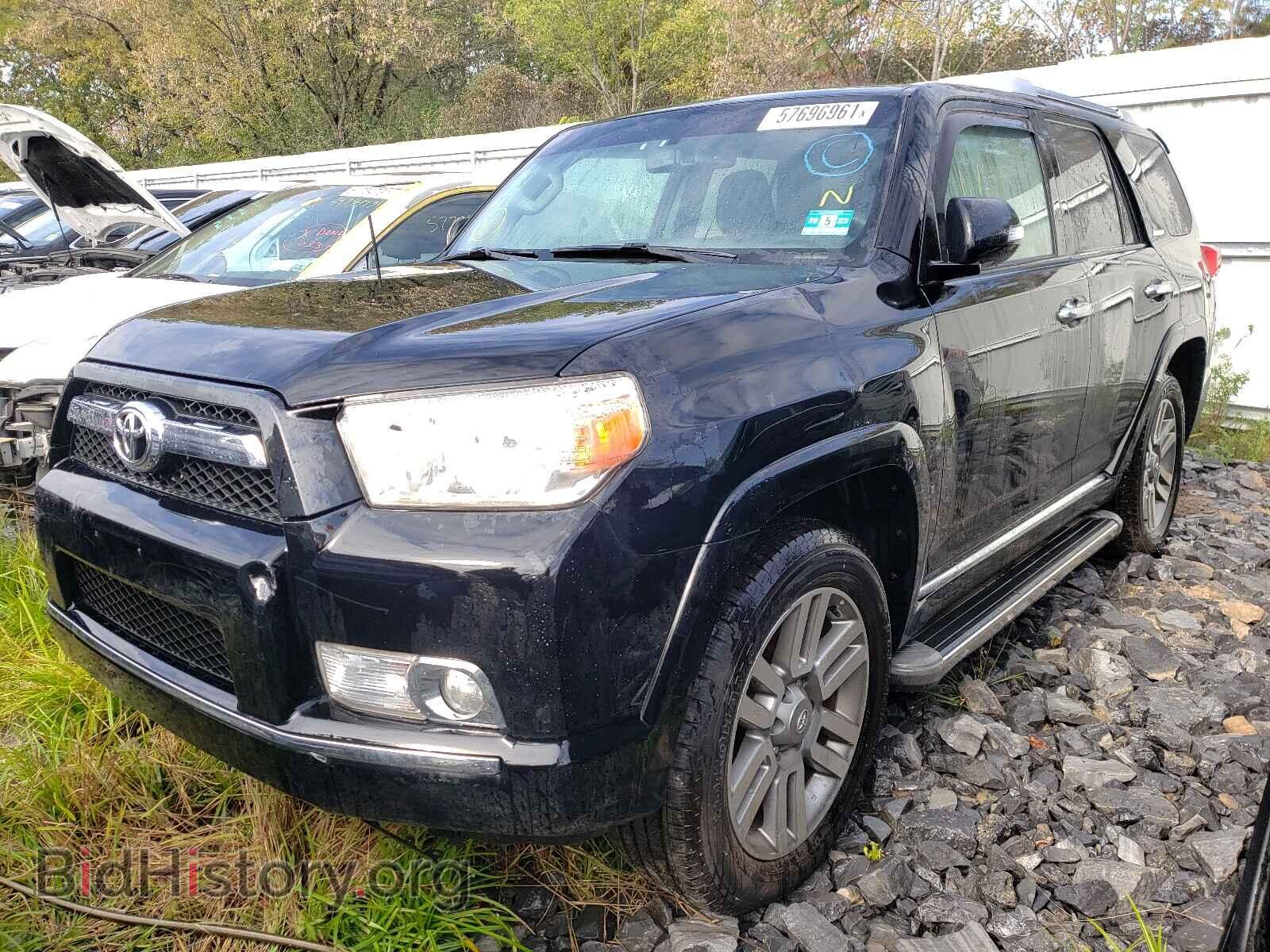 2011 TOYOTA 4RUNNER - VIN: JTEBU5JR0B5056481 - Фото 2