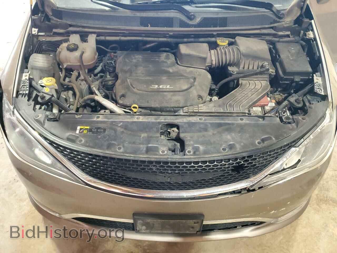 2018 CHRYSLER PACIFICA - VIN: 2C4RC1EGXJR121040 - Photo 12