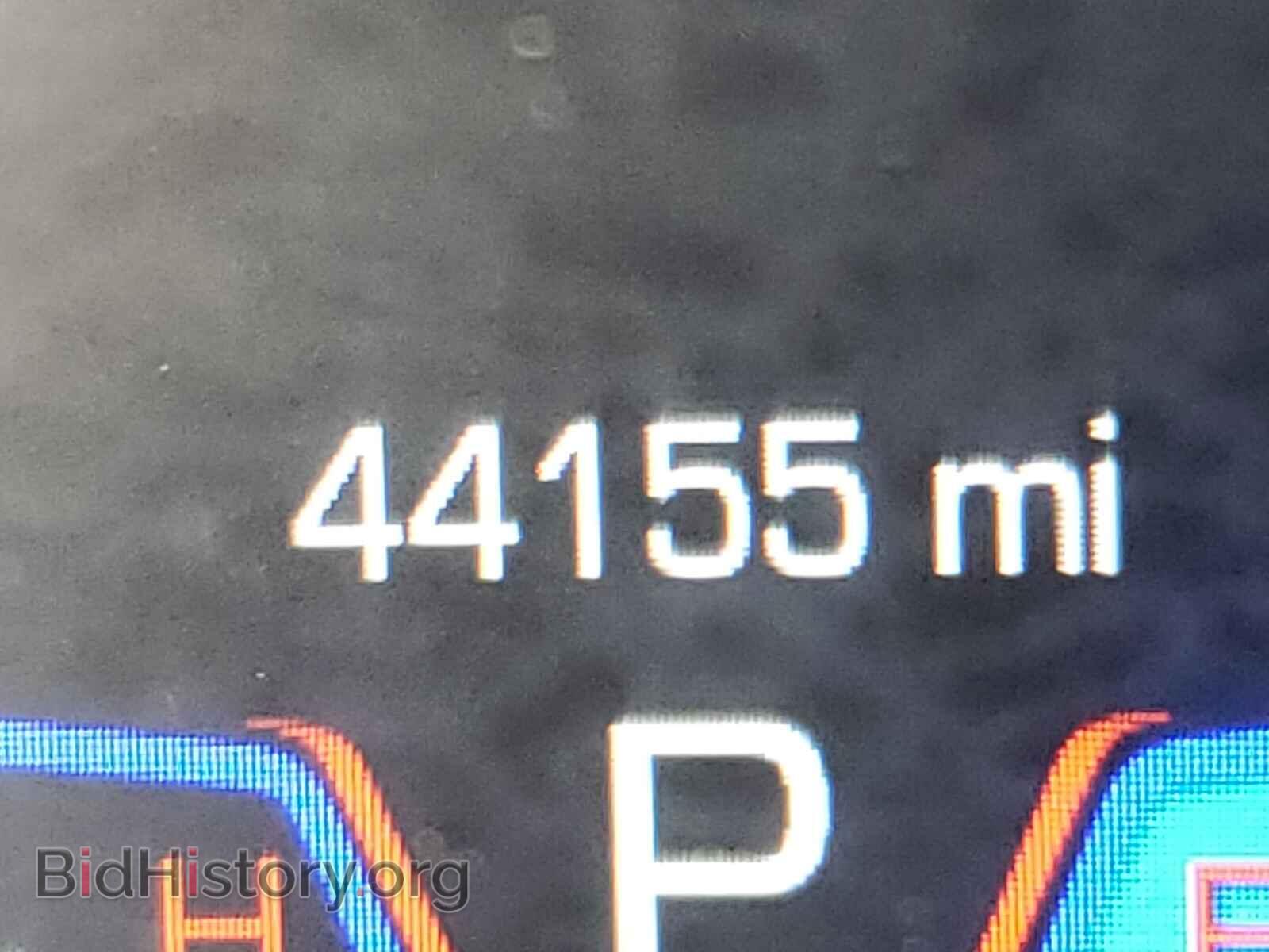 2019 CHRYSLER 300 - VIN: 2C3CCAGG5KH648997 - Фото 8