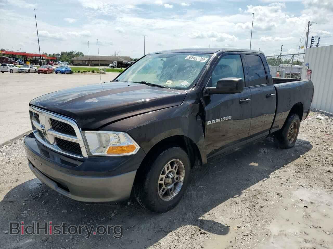 Photo 1D7RV1GP4BS518949 - DODGE All Models 2011