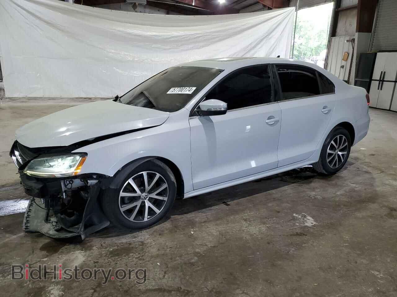 Фотография 3VWDB7AJ2HM415029 - VOLKSWAGEN JETTA 2017