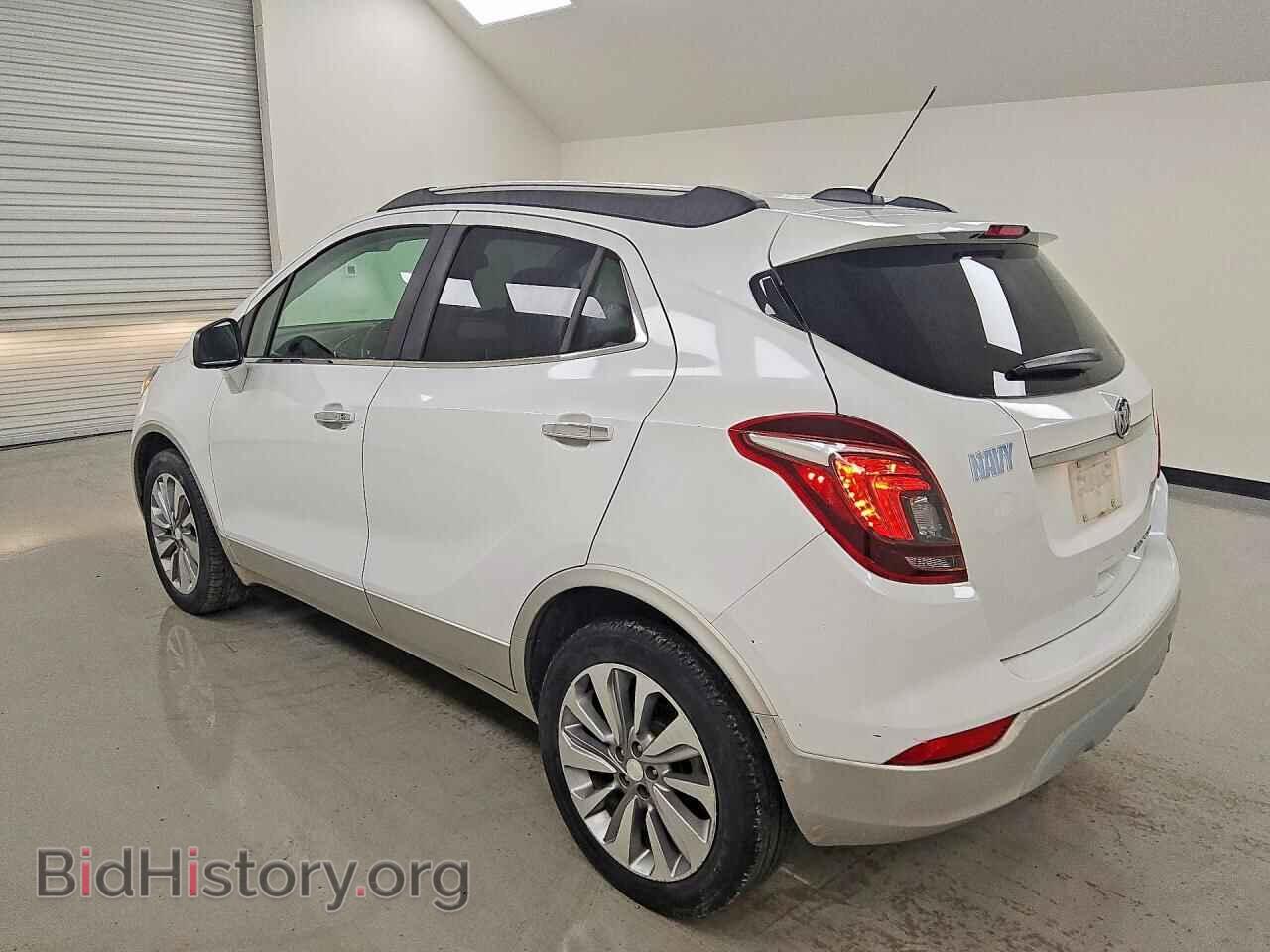 2020 BUICK ENCORE - VIN: KL4CJASB2LB066423 - Photo 2