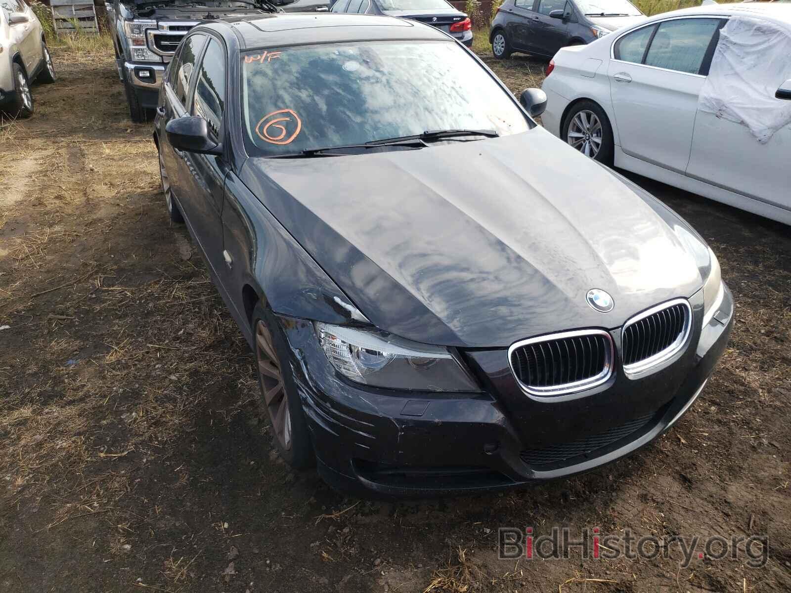 Photo WBAPK7G50BNN85250 - BMW 3 SERIES 2011