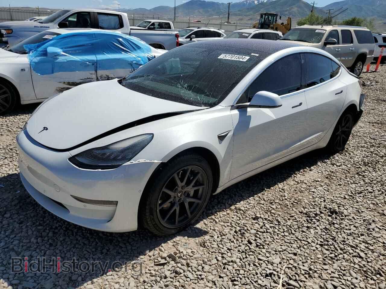 Фотография 5YJ3E1EB2JF067796 - TESLA MODEL 3 2018