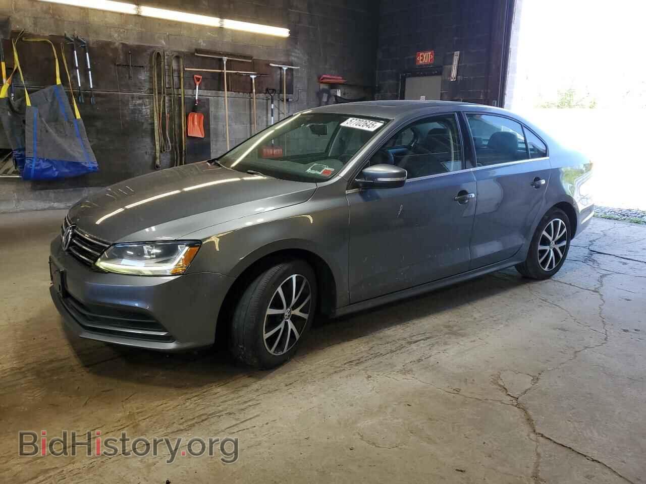 Фотография 3VWDB7AJ1HM393976 - VOLKSWAGEN JETTA 2017