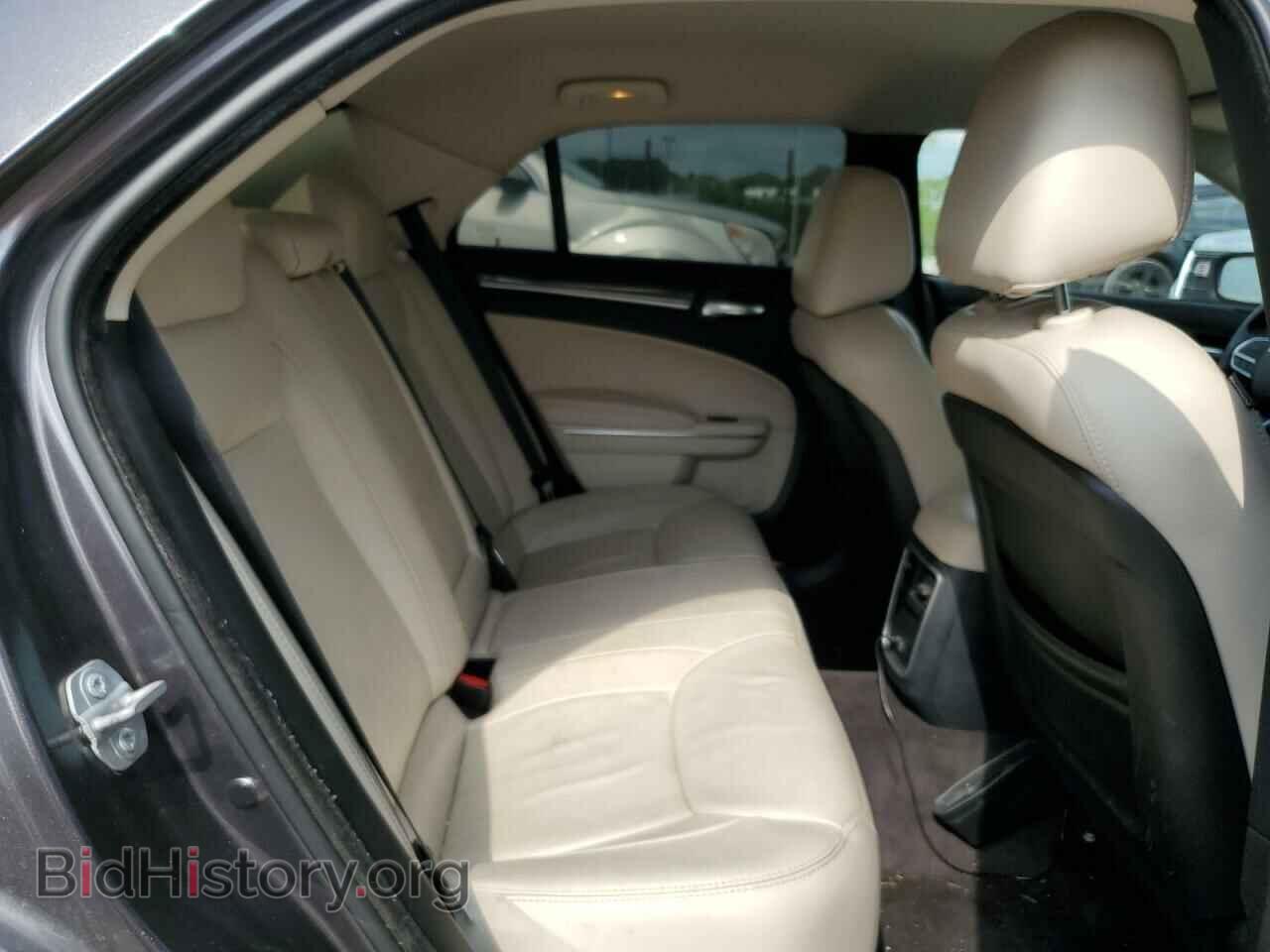 2017 CHRYSLER 300 - VIN: 2C3CCAAGXHH653565 - Фото 10