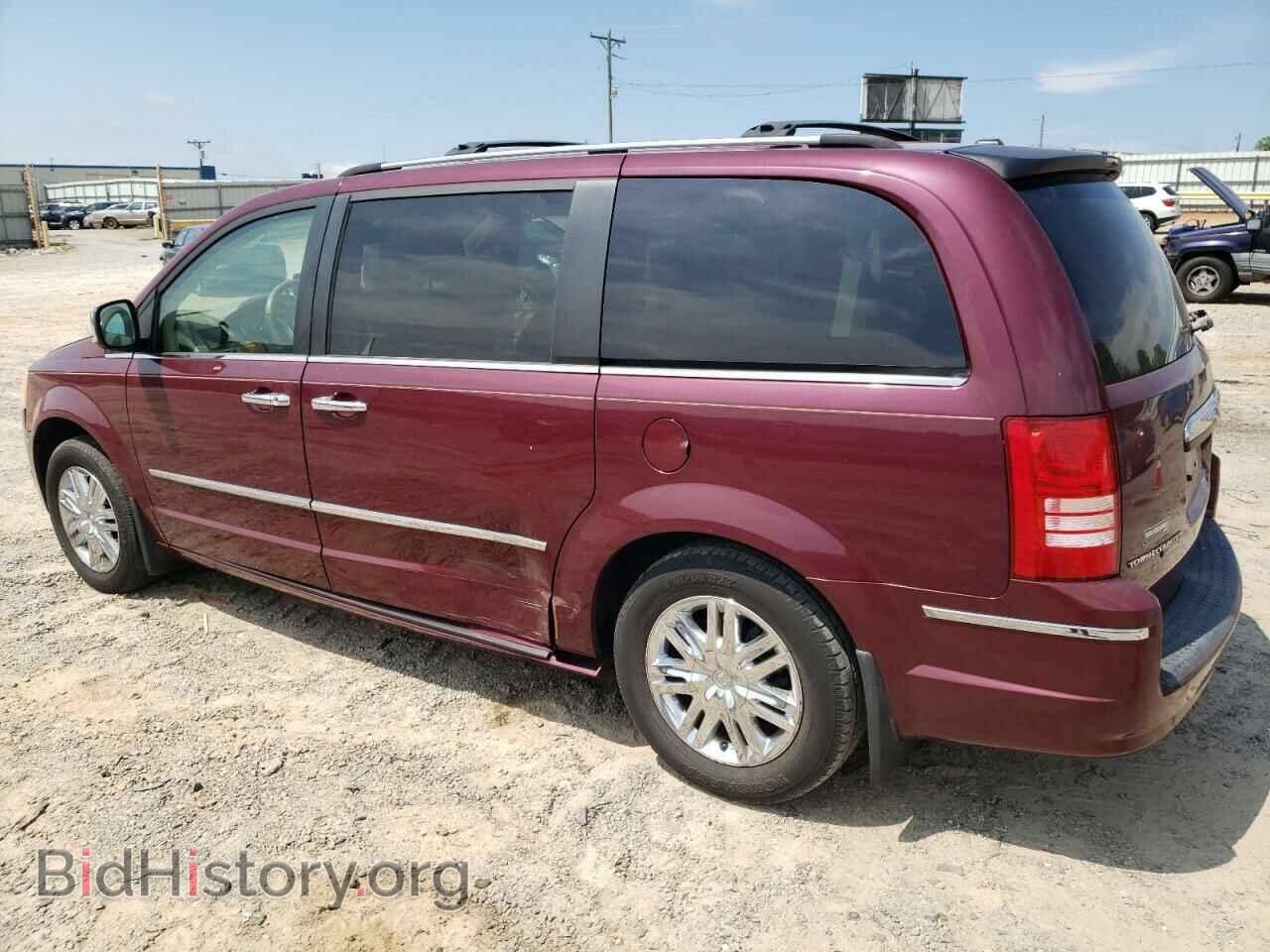 2008 CHRYSLER MINIVAN - VIN: 2A8HR64X18R661663 - Photo 2