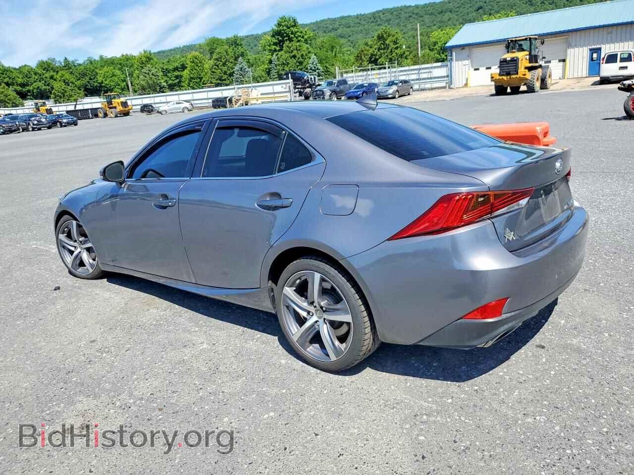 2018 LEXUS IS - VIN: JTHC81D20J5032196 - Photo 2