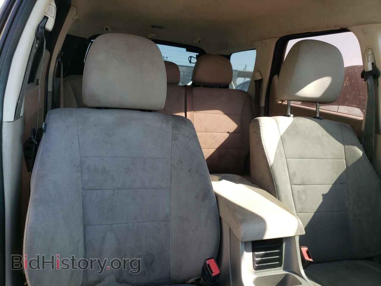 2010 FORD ESCAPE - VIN: 1FMCU0D77AKB51279 - Фото 10