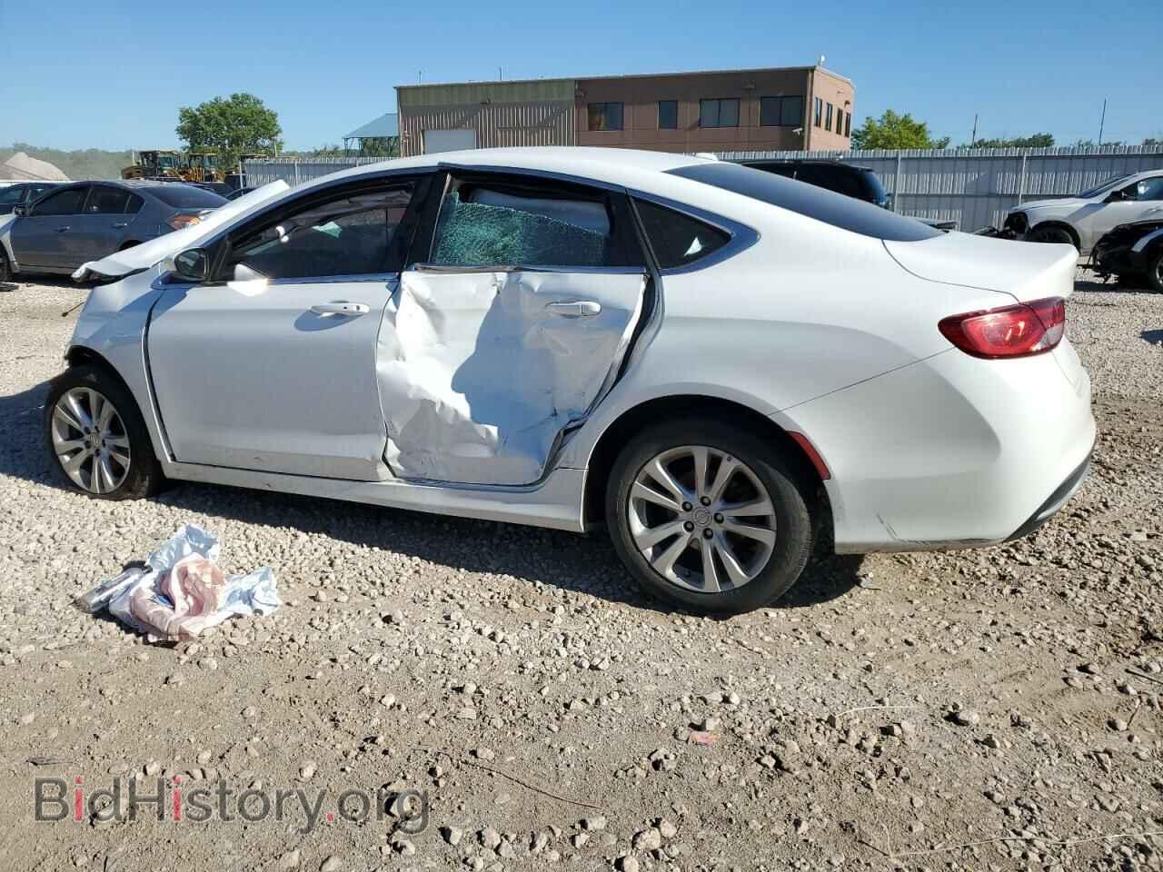 2015 CHRYSLER 200 - VIN: 1C3CCCAB0FN730335 - Фото 2