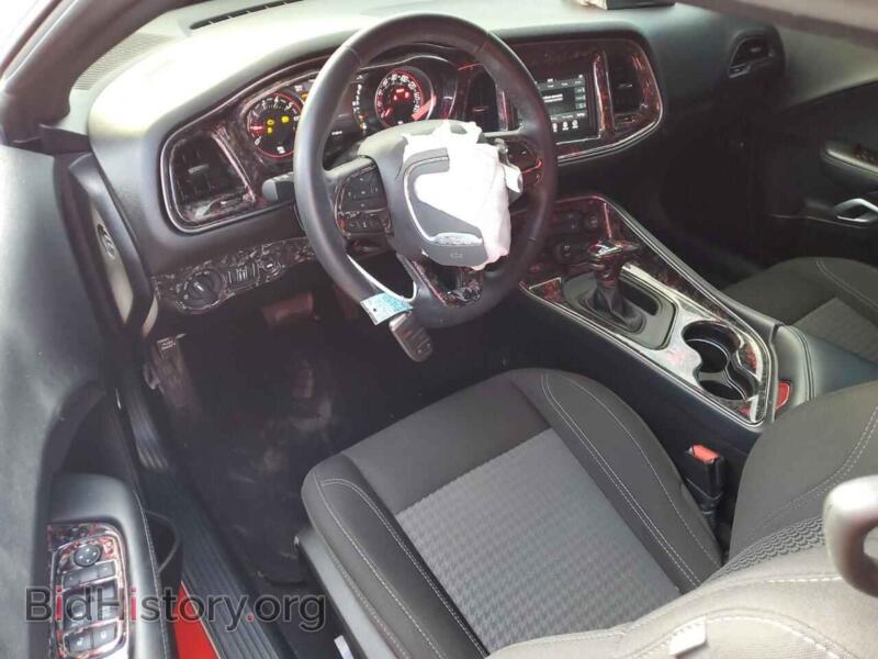 2023 Dodge CHALLENGER (VIN 2C3CDZAG0PH511767) — фото 8 из 12
