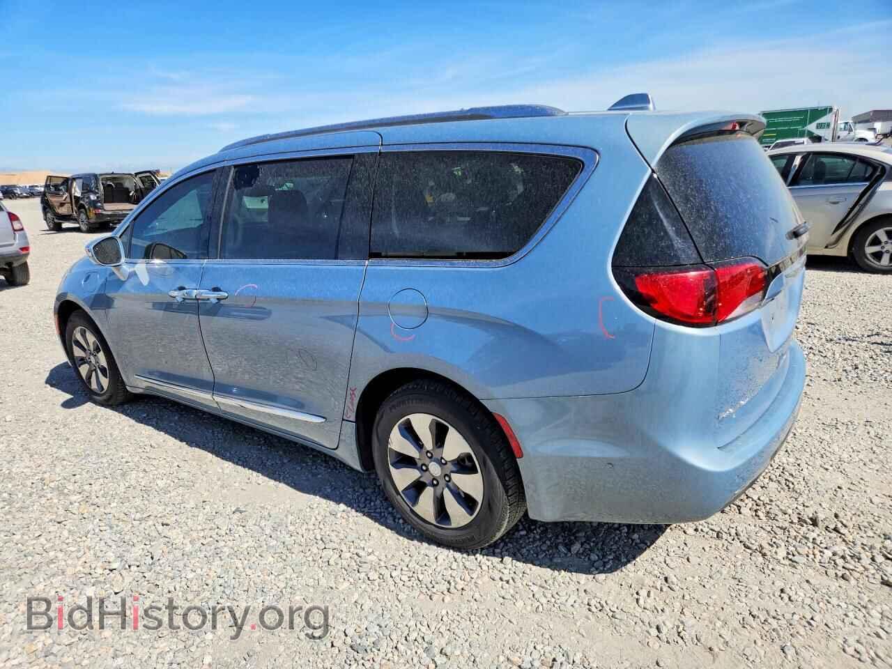 2017 CHRYSLER PACIFICA - VIN: 2C4RC1N77HR739961 - Photo 2