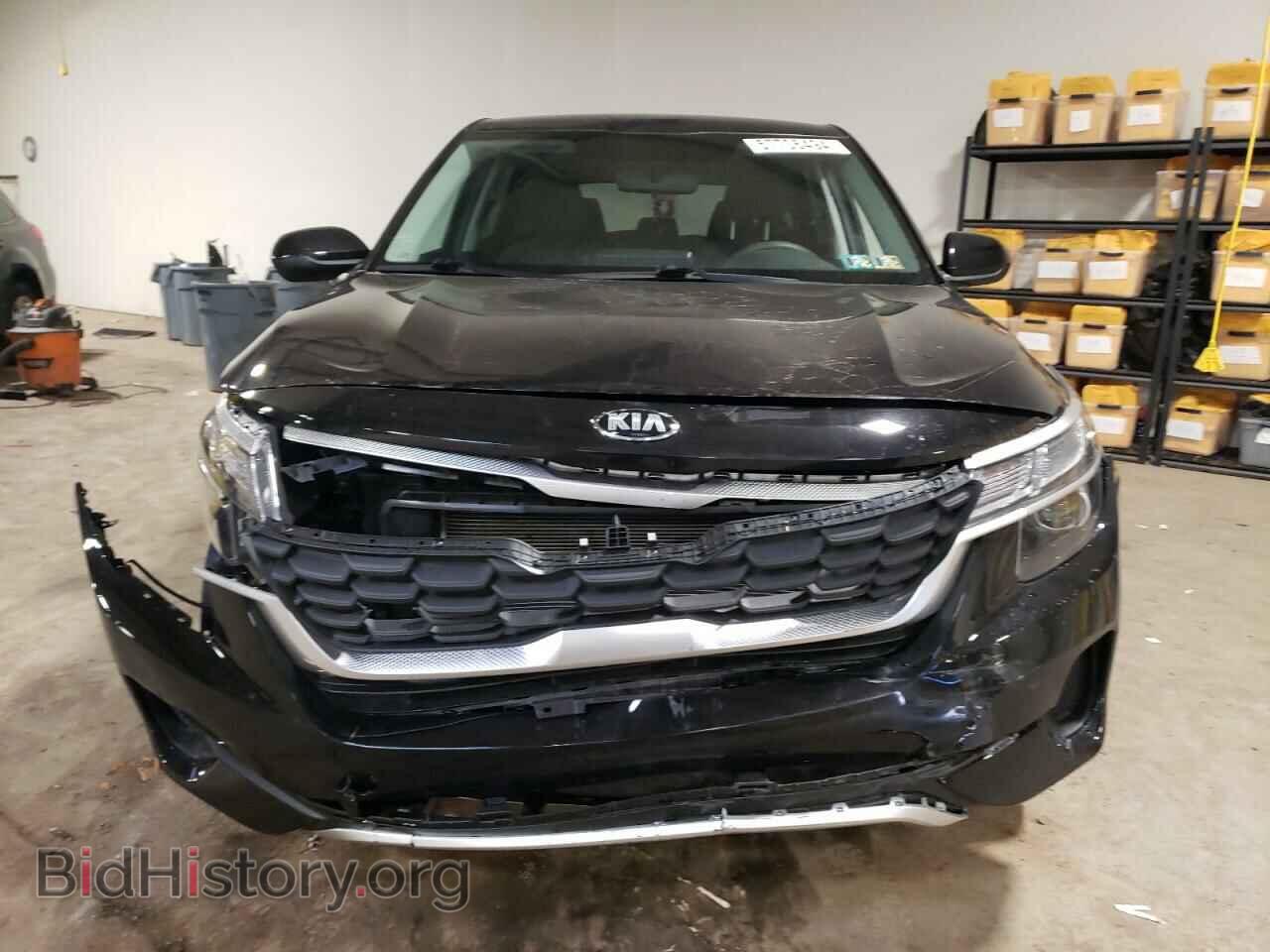 2021 KIA SELTOS - VIN: KNDEPCAA9M7082995 - Фото 5