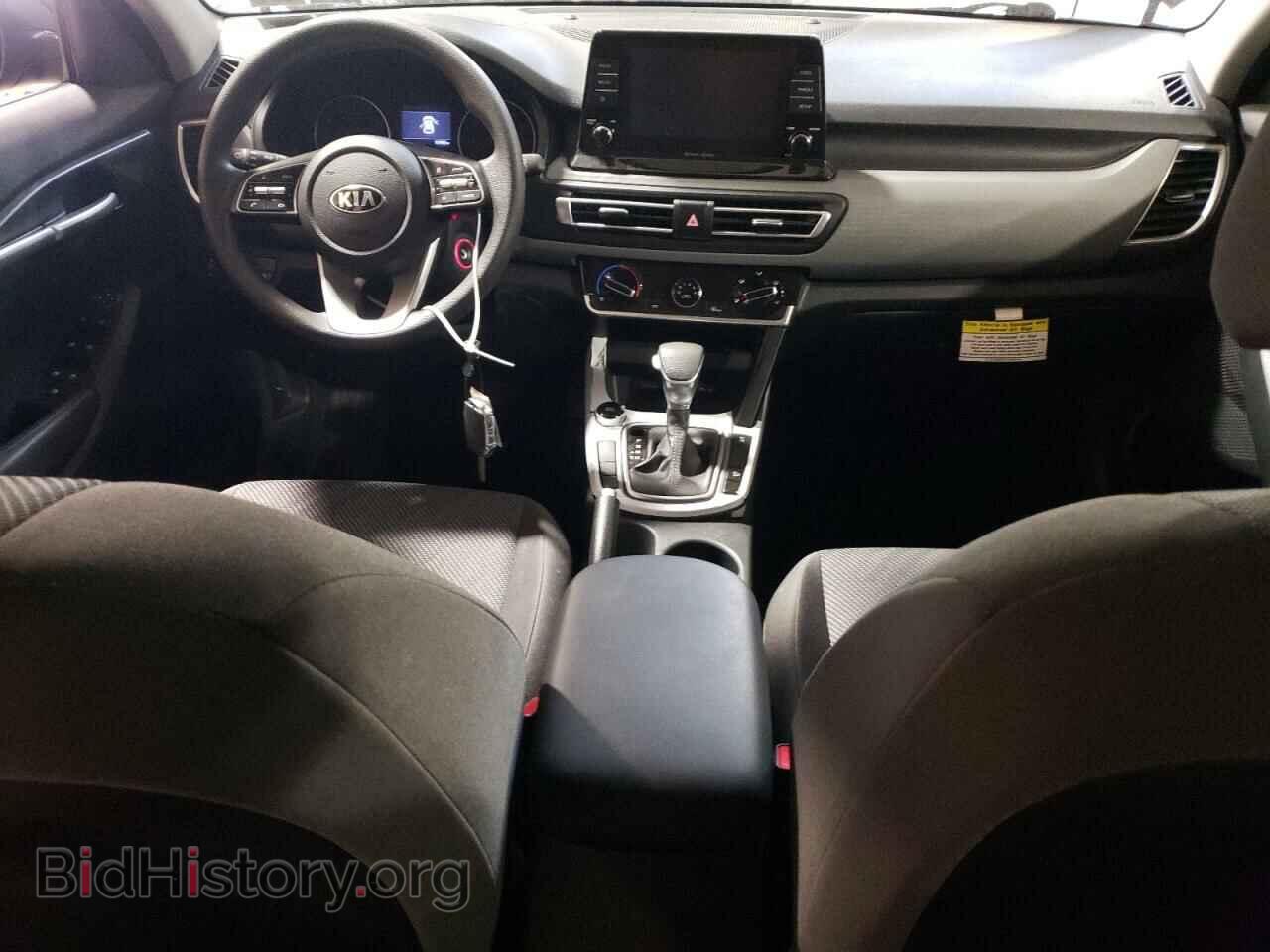2021 KIA SELTOS - VIN: KNDEPCAA9M7082995 - Фото 8