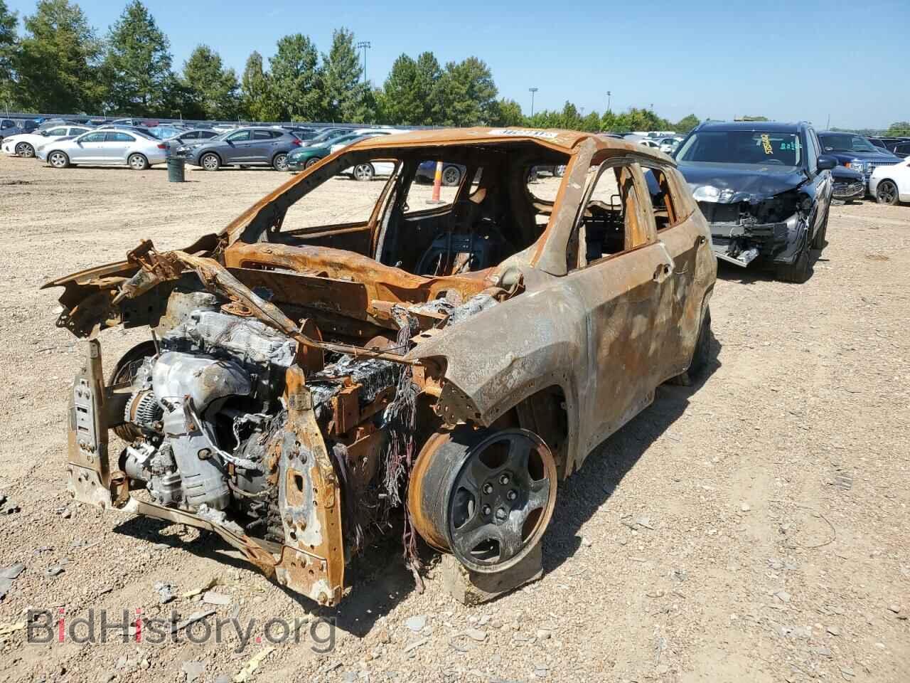 2017 JEEP COMPASS - VIN: 3C4NJDABXHT645778 - Фото 2