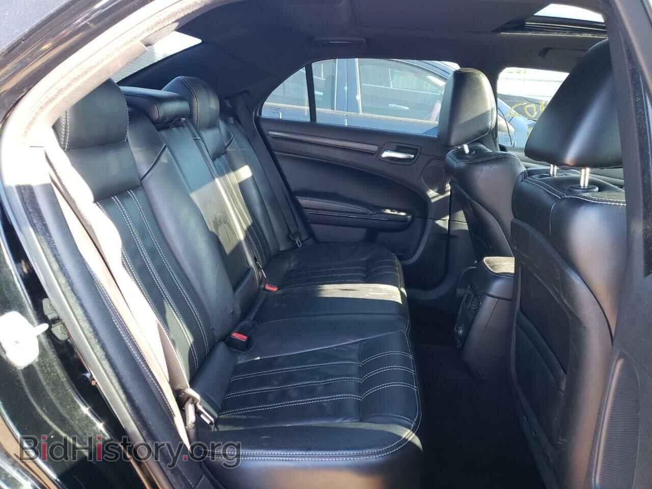 2014 CHRYSLER 300 - VIN: 2C3CCABG1EH352340 - Фото 6