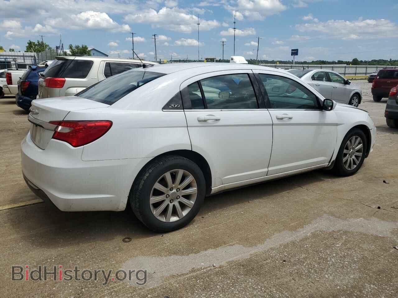 2013 CHRYSLER 200 - VIN: 1C3CCBBG7DN560220 - Фото 3