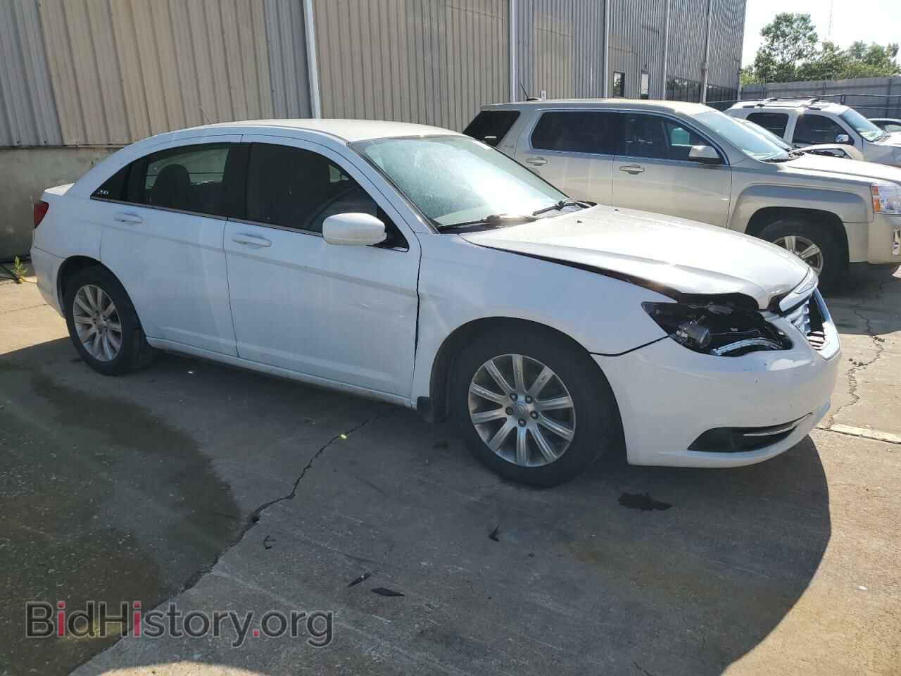 2013 CHRYSLER 200 - VIN: 1C3CCBBG7DN560220 - Фото 4