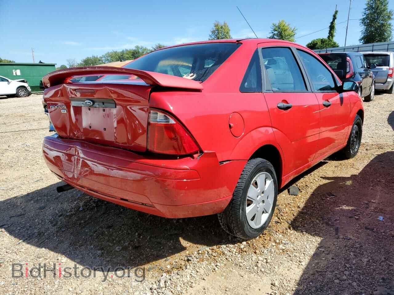 2007 FORD FOCUS - VIN: 1FAHP34N57W156859 - Фото 4