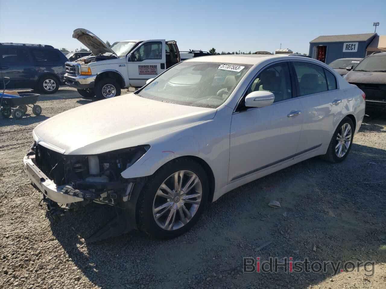 Photo KMHGC46F89U048923 - HYUNDAI GENESIS 2009