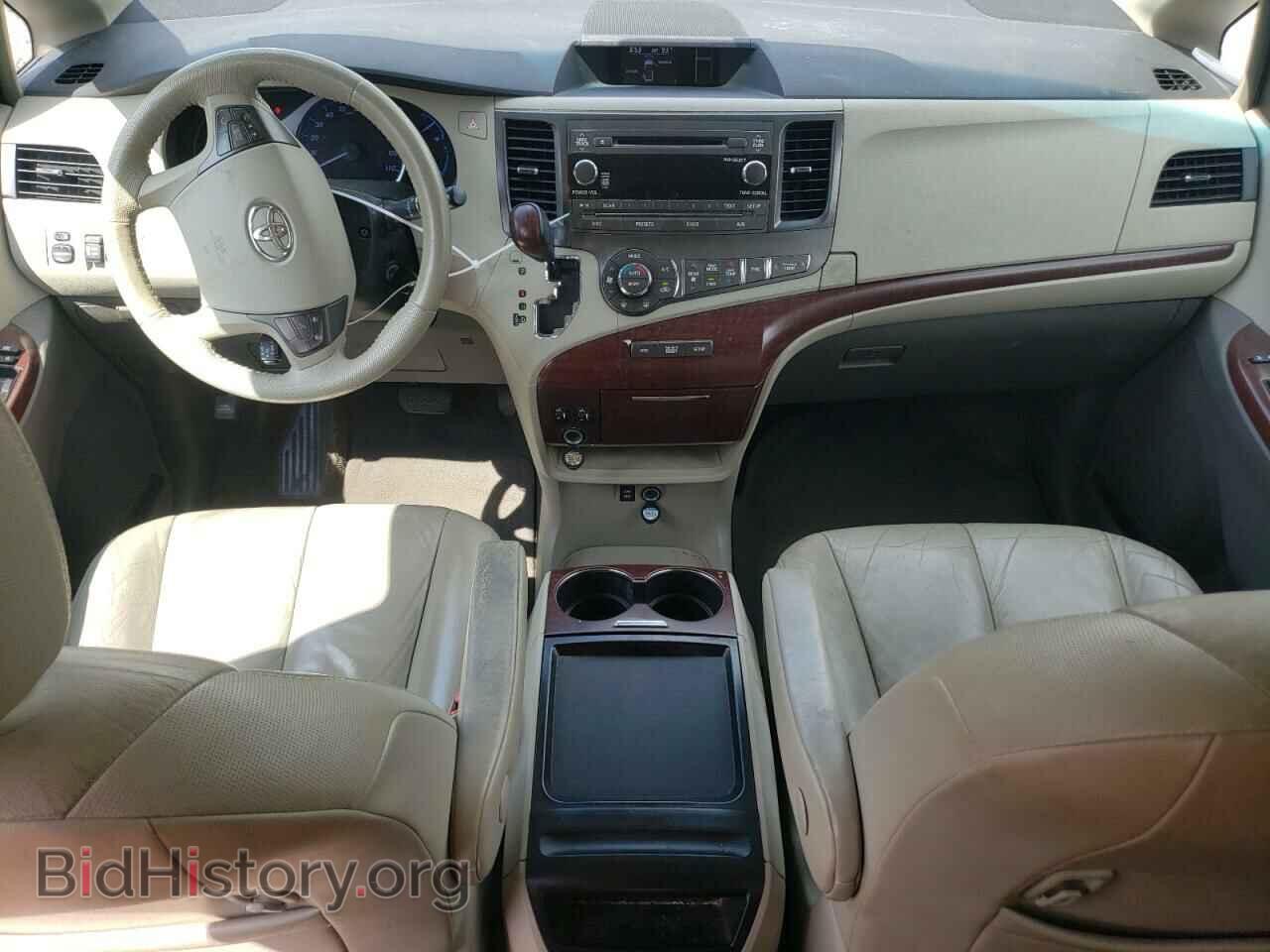 2011 TOYOTA All Models - VIN: 5TDYK3DCXBS068552 - Фото 8