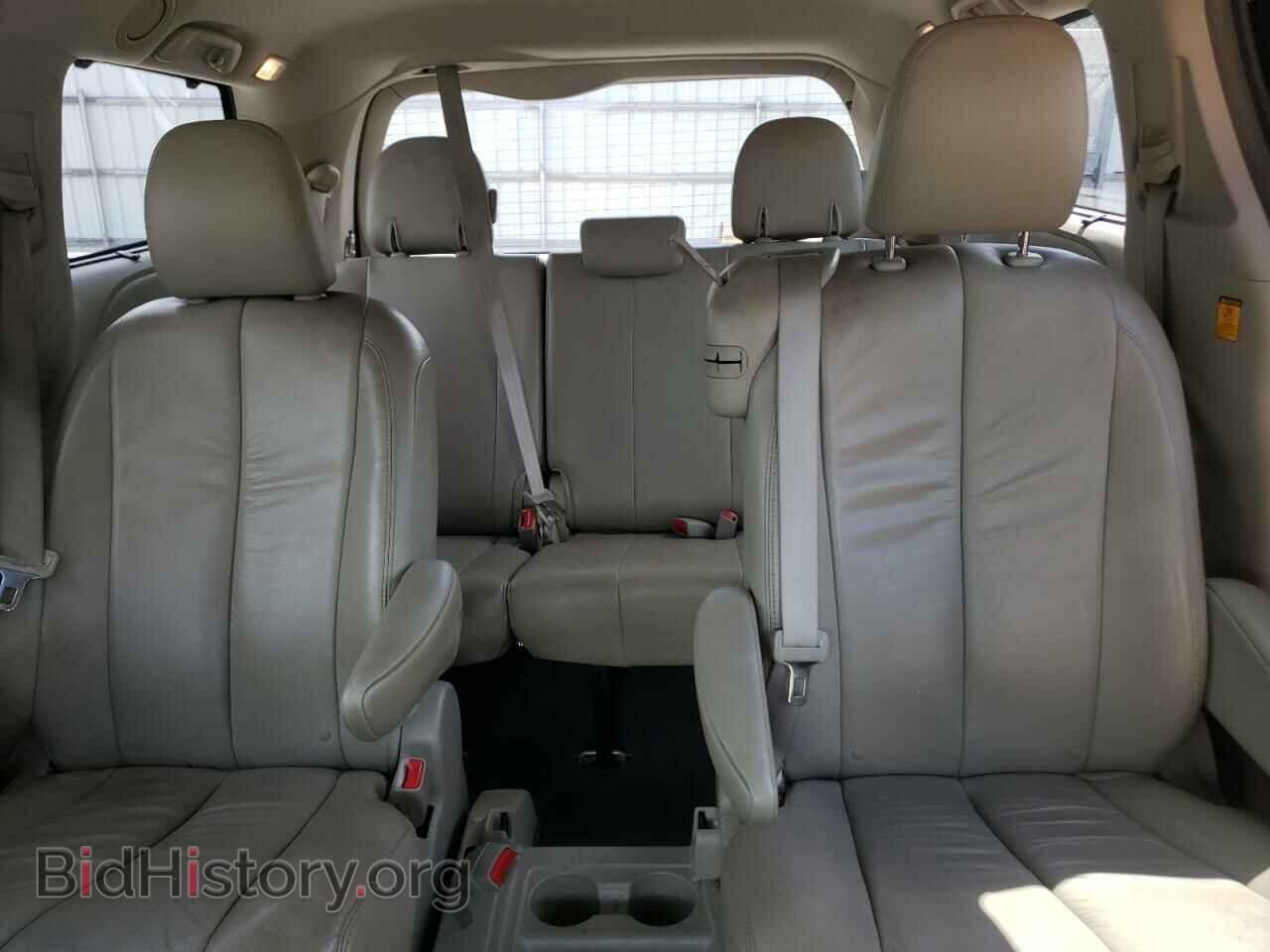 2011 TOYOTA All Models - VIN: 5TDYK3DCXBS068552 - Фото 10