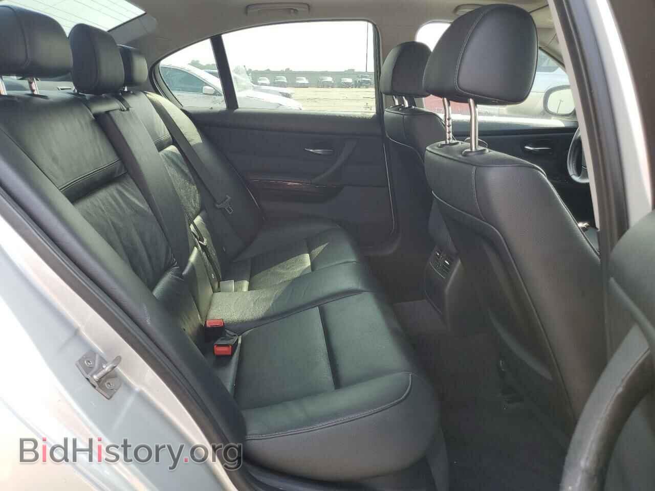 2011 BMW 3 SERIES - VIN: WBAPH7C5XBE674585 - Фото 10