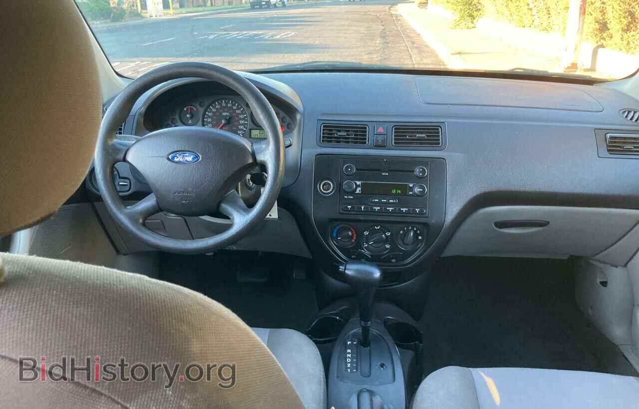 2007 FORD FOCUS - VIN: 1FAFP34NX7W106465 - Фото 9