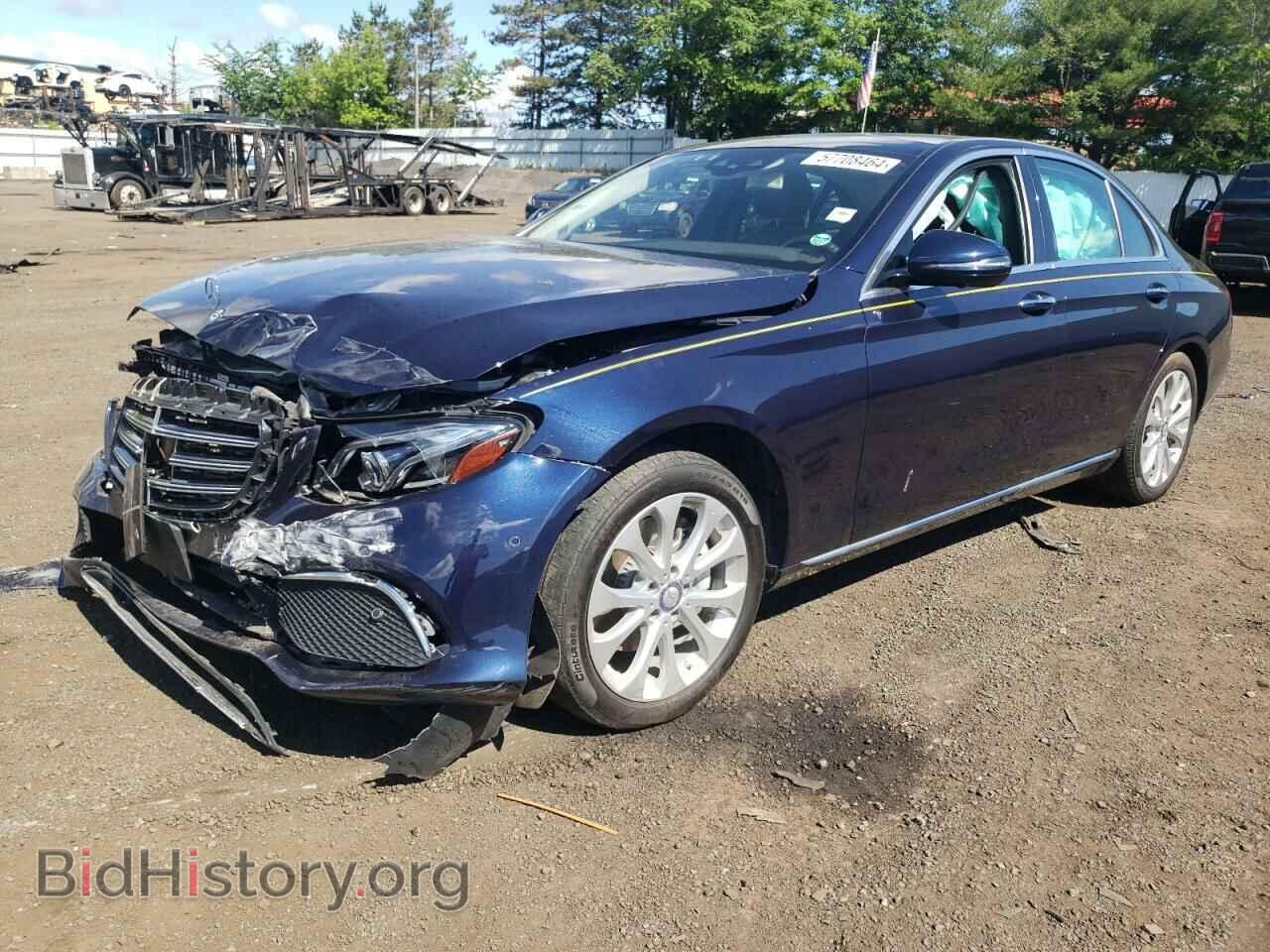 Photo WDDZF4KB0JA379689 - MERCEDES-BENZ E-CLASS 2018