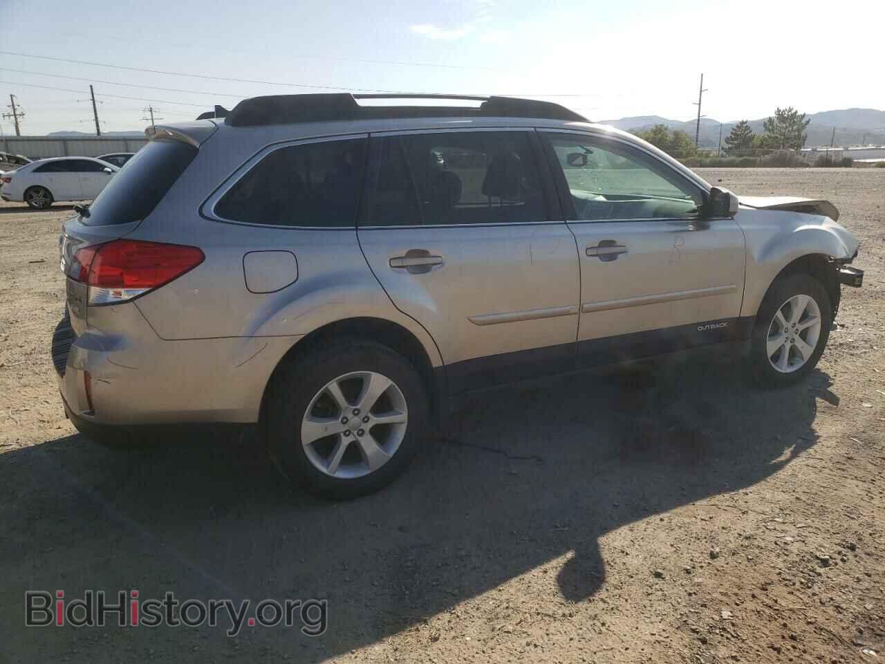 2014 SUBARU OUTBACK - VIN: 4S4BRBCC2E3320910 - Фото 3