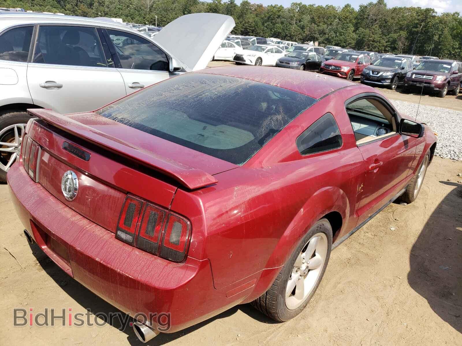 2007 FORD MUSTANG - VIN: 1ZVFT80N875200923 - Фото 4