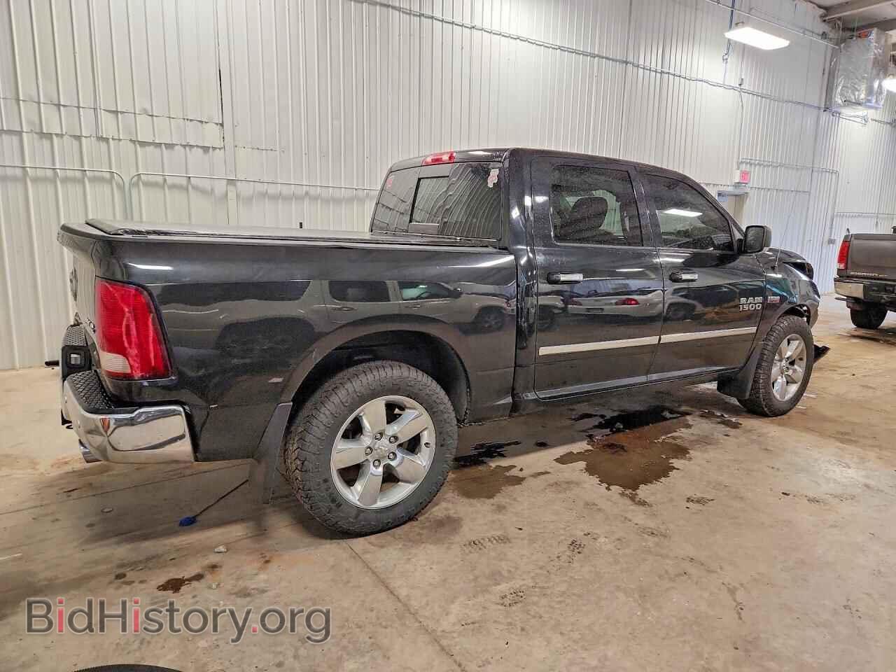 2017 RAM 1500 - VIN: 3C6RR7LT1HG593801 - Фото 3