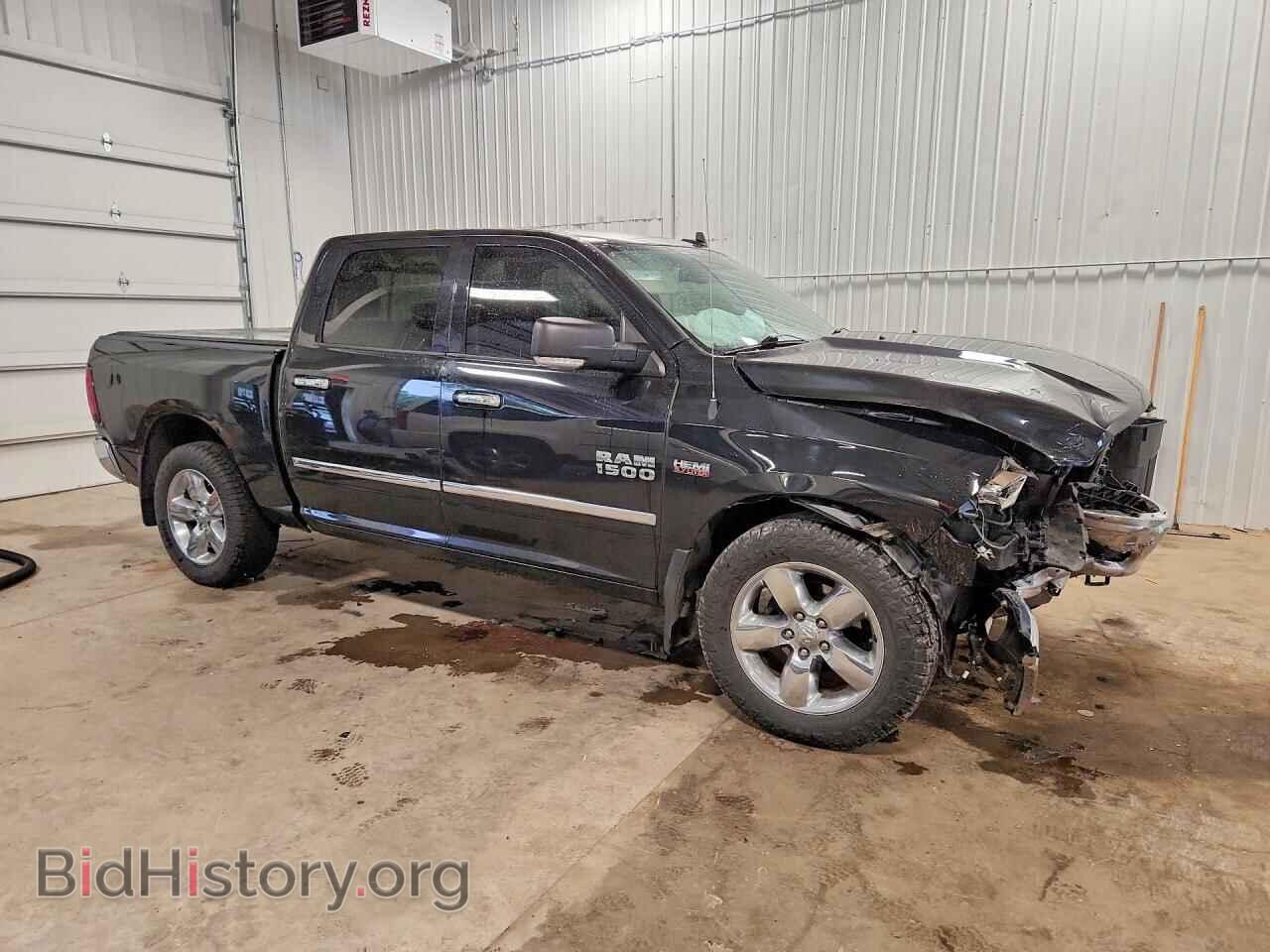 2017 RAM 1500 - VIN: 3C6RR7LT1HG593801 - Фото 4