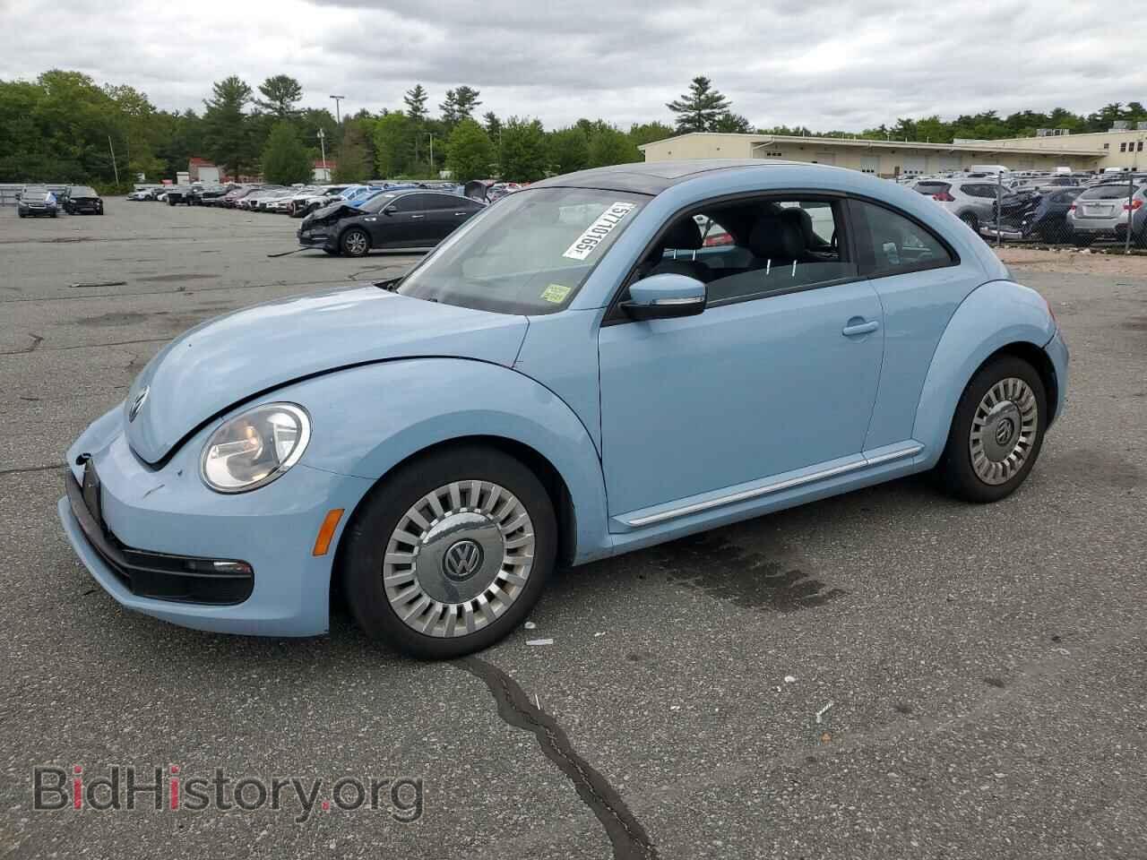 Photo 3VWJP7AT0EM609172 - VOLKSWAGEN BEETLE 2014