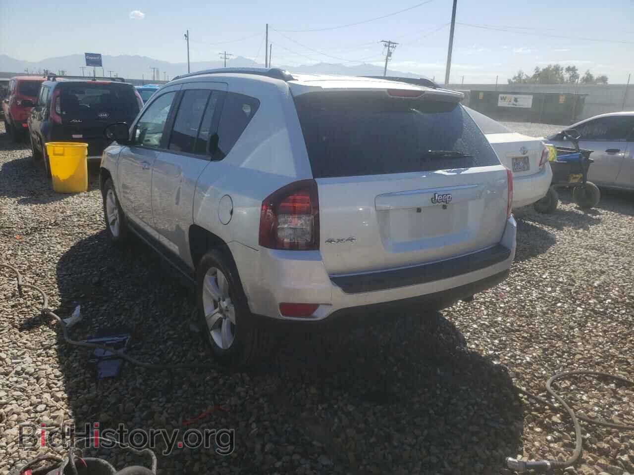 2014 JEEP COMPASS - VIN: 1C4NJDBB6ED570125 - Фото 3