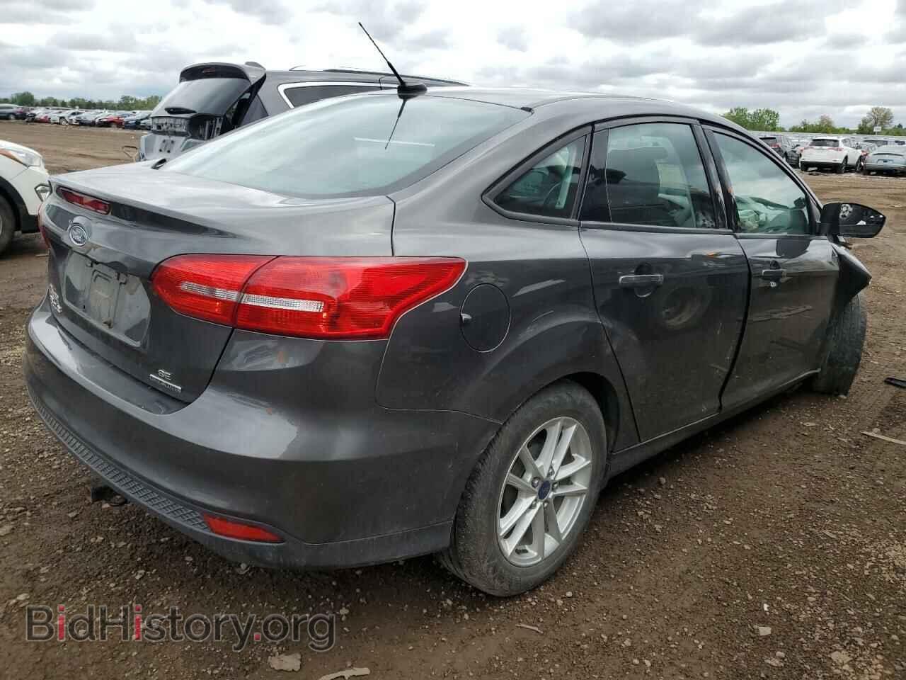2016 FORD FOCUS - VIN: 1FADP3F2XGL207808 - Фото 3