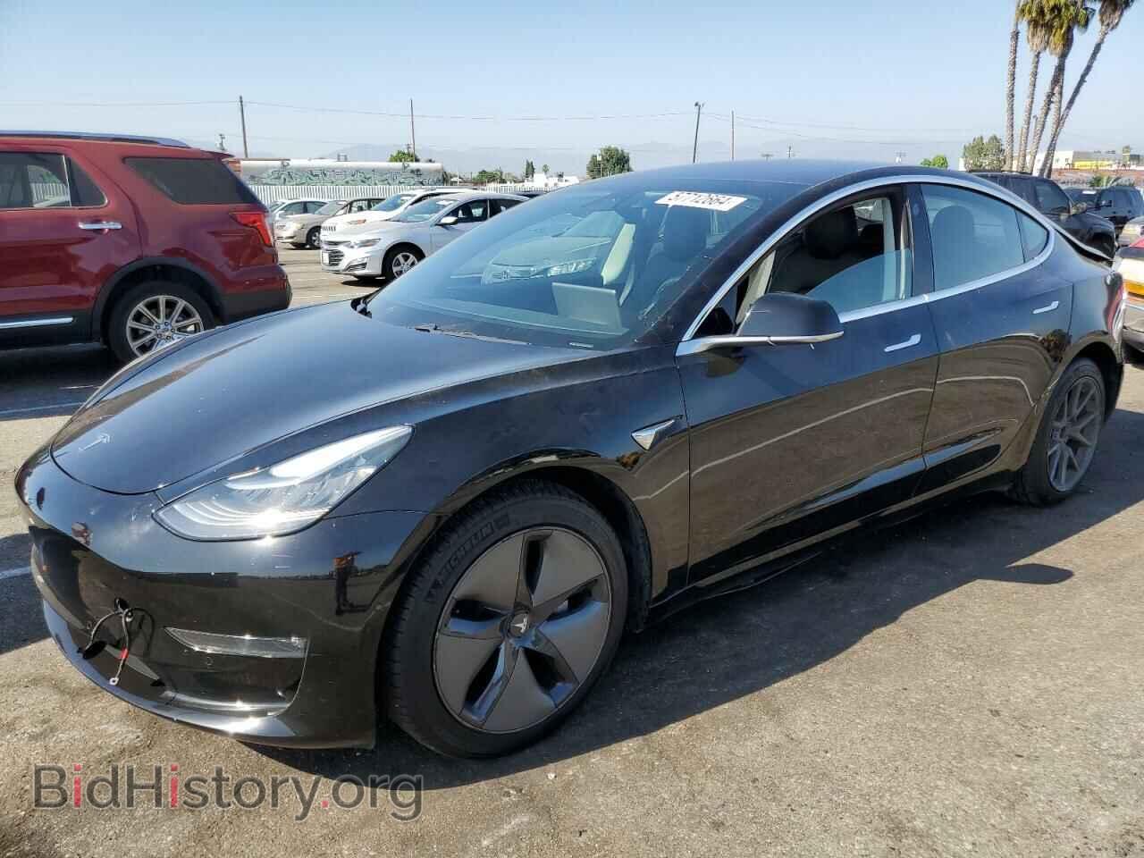 Фотография 5YJ3E1EA0JF043343 - TESLA MODEL 3 2018
