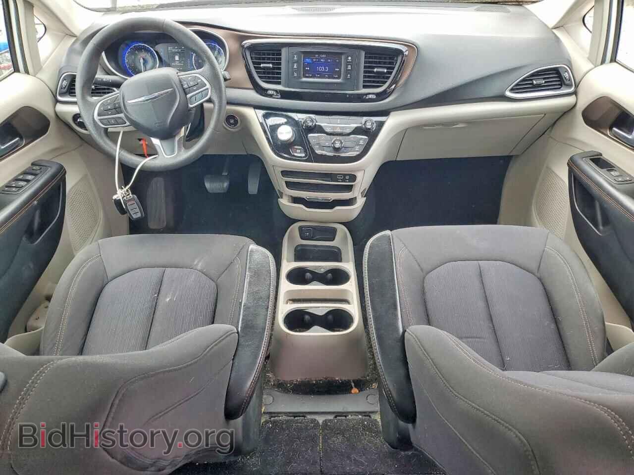 2017 CHRYSLER PACIFICA - VIN: 2C4RC1CG3HR571562 - Photo 8