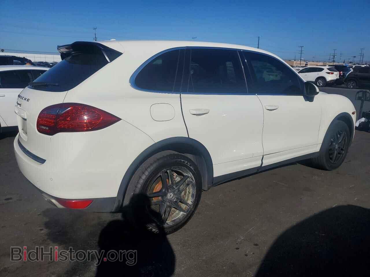 2011 PORSCHE CAYENNE - VIN: WP1AB2A25BLA42058 - Photo 3