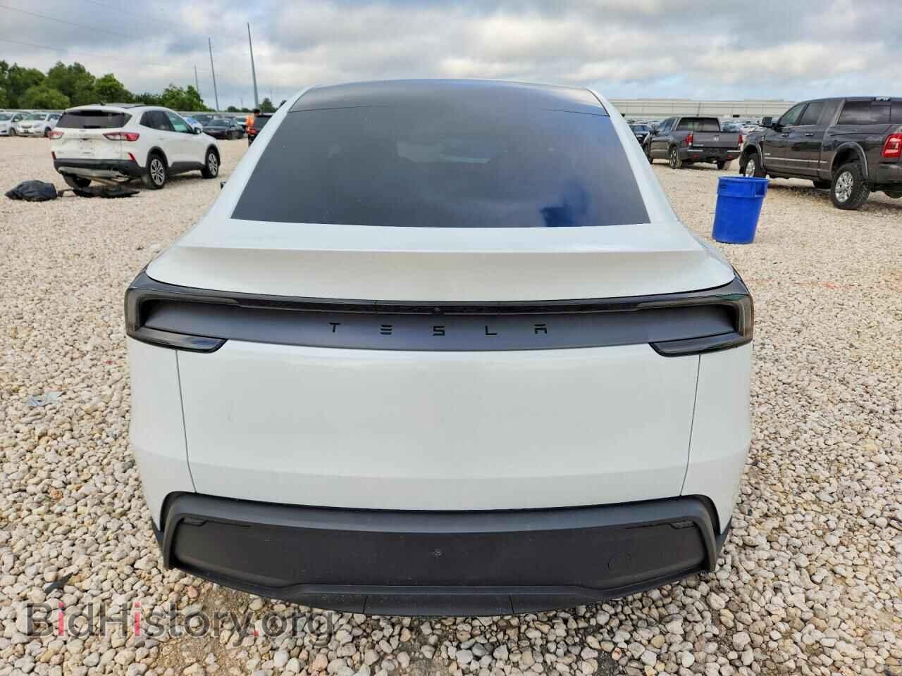 2026 TESLA MODEL Y - VIN: 7SAYGDEDXTA491443 - Photo 6