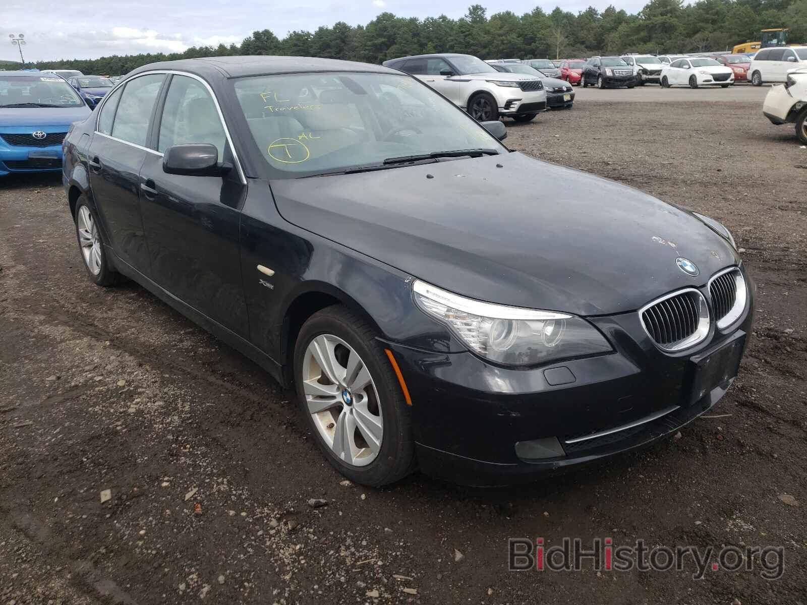 Фотография WBANV1C52AC157630 - BMW 5 SERIES 2010