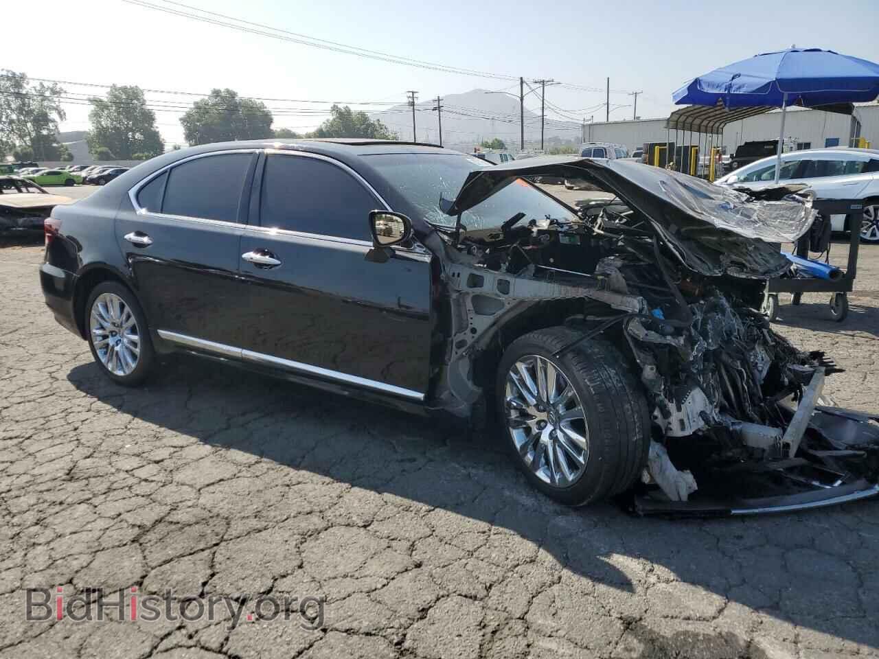 2014 LEXUS LS460 - VIN: JTHBL5EF2E5130462 - Photo 4