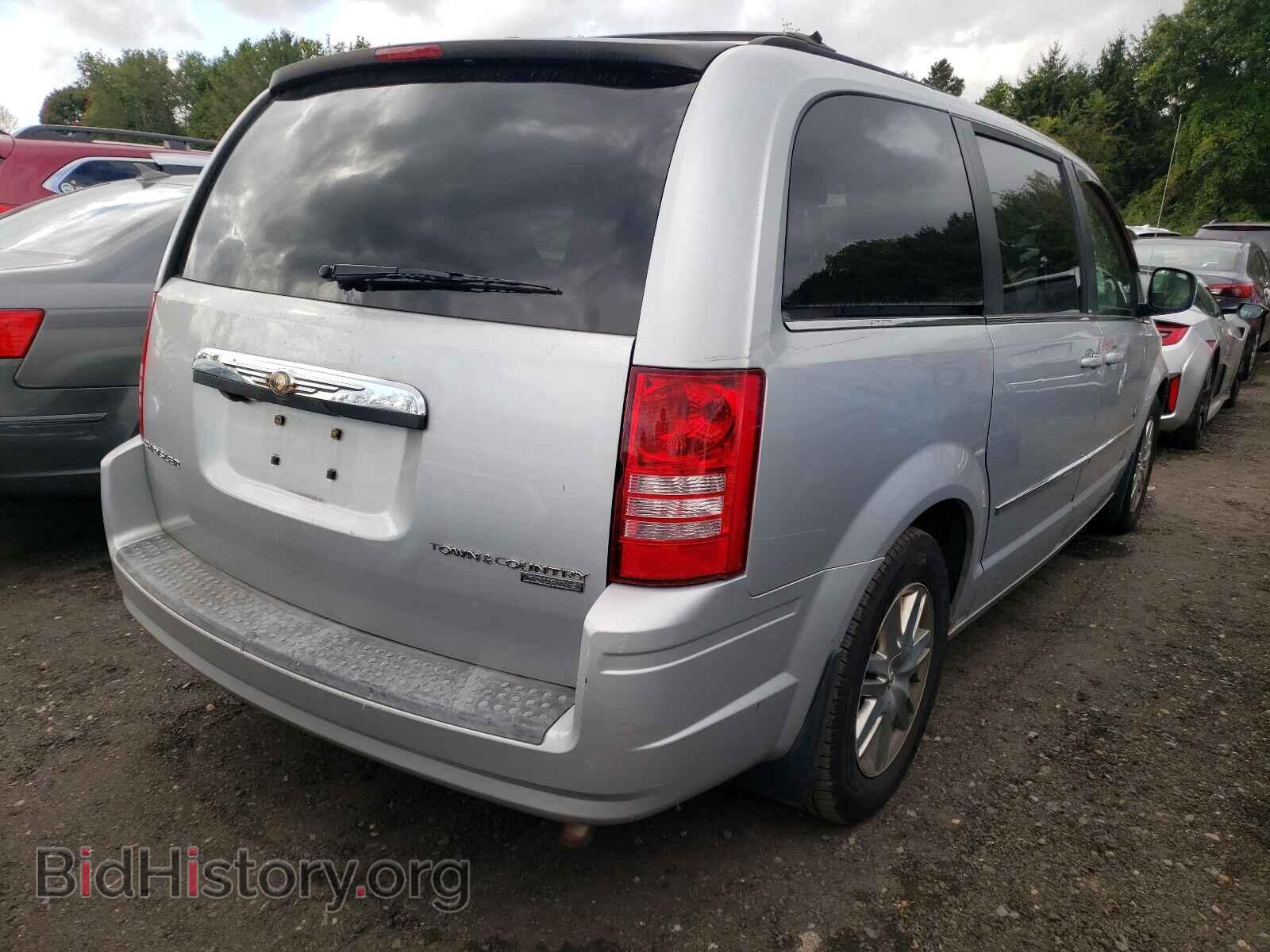 2009 CHRYSLER MINIVAN - VIN: 2A8HR54129R675546 - Фото 4