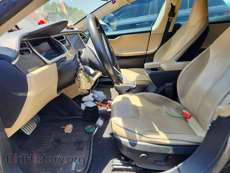 2013 Tesla MODEL S (VIN 5YJSA1CP5DFP08823) — photo 7 of 12