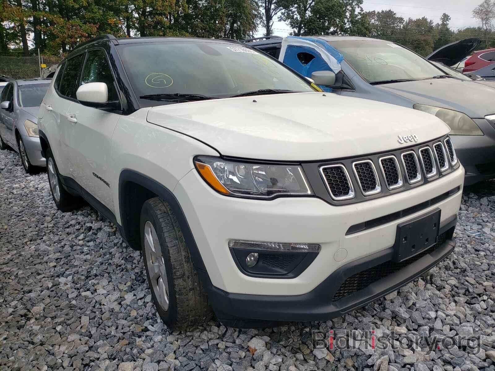 Фотография 3C4NJDBB0JT115842 - JEEP COMPASS 2018