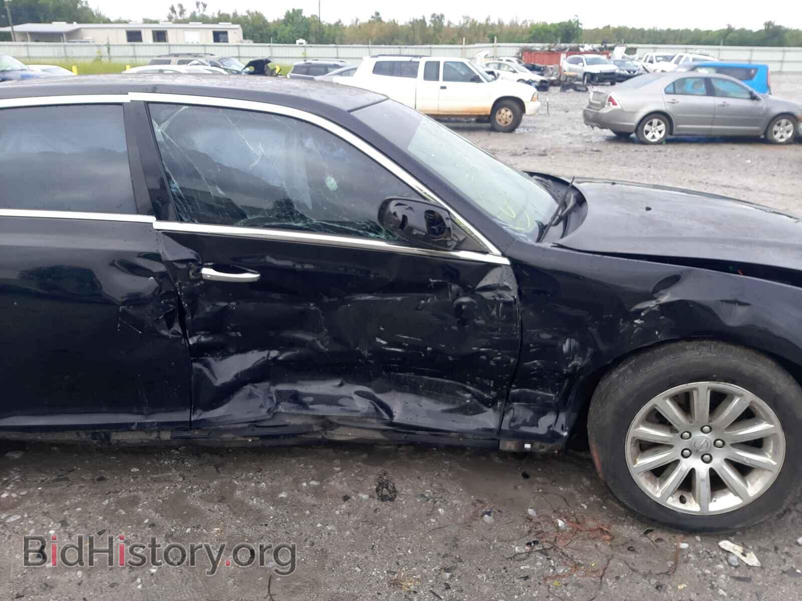 2013 CHRYSLER 300 - VIN: 2C3CCAET1DH674094 - Фото 9