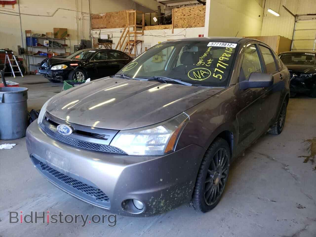 2011 FORD FOCUS - VIN: 1FAHP3GN9BW184684 - Фото 2