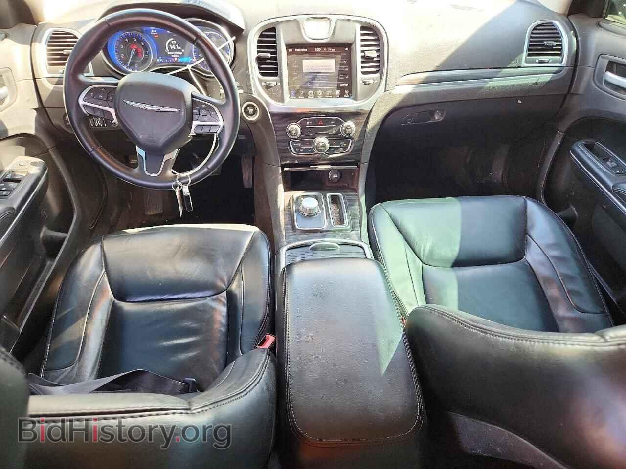 2016 CHRYSLER 300 - VIN: 2C3CCAAG1GH252386 - Фото 8